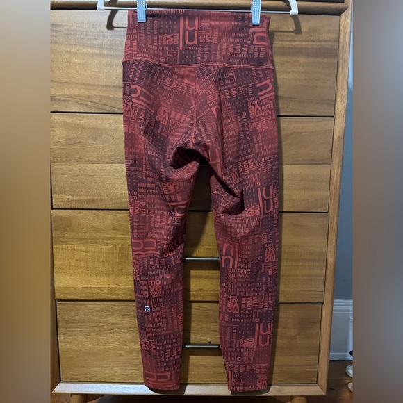 Lululemon Wunder Train Contour Fit Tight 25" Lululemon Ombre Red Multi - size 6 - Picture 7 of 10